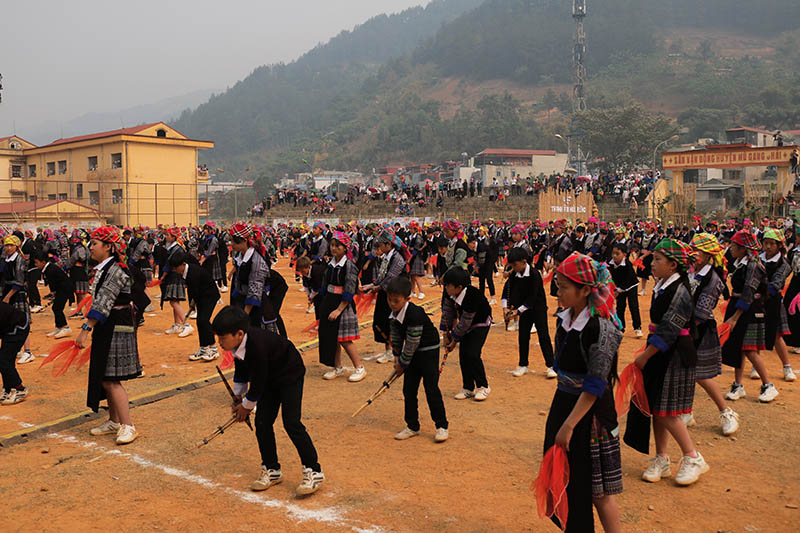 Emime đồng hành cùng quỹ khăn ấm cho em chương trình Thanh Âm Xanh 8 W8