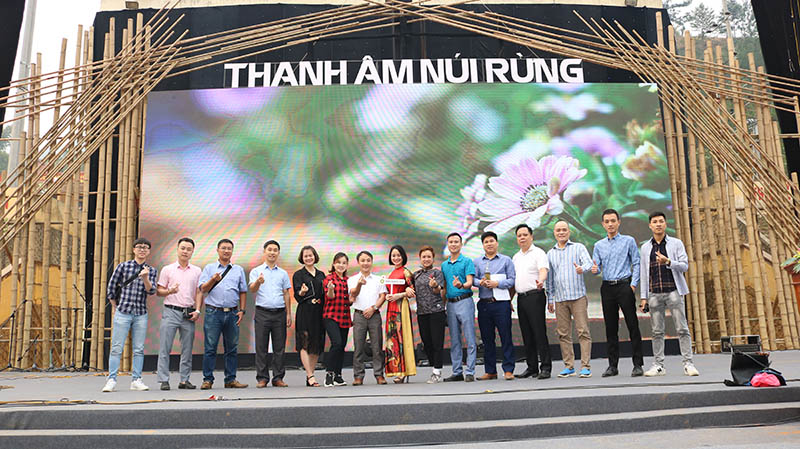 Emime đồng hành cùng quỹ khăn ấm cho em chương trình Thanh Âm Xanh 9 W9