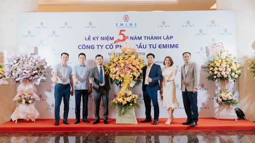 Các khách mời tham gia sự kiện 